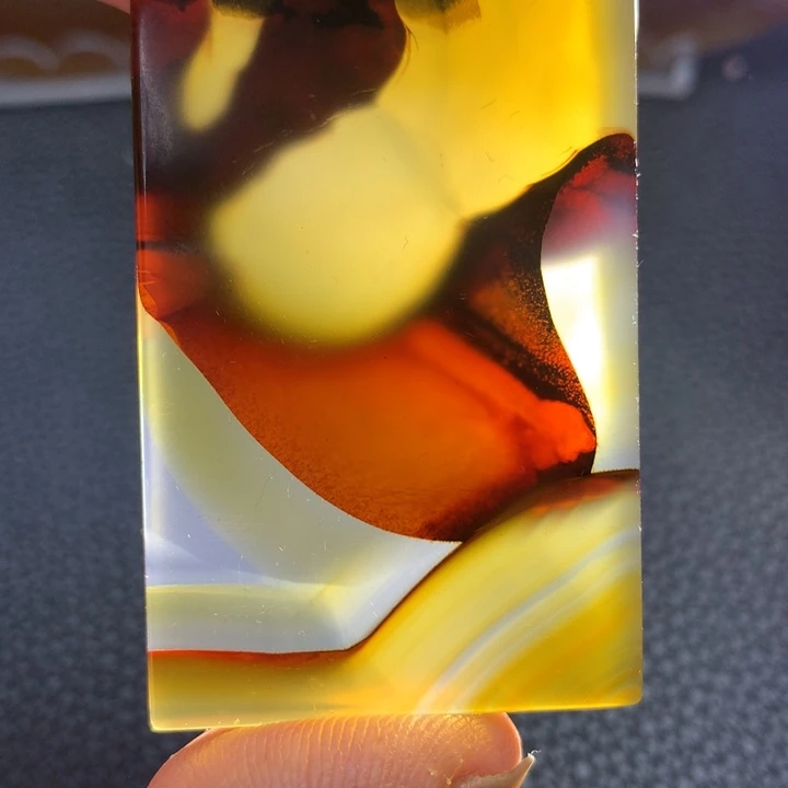 龍***龘玛瑙/玉髓未镶嵌颈饰
