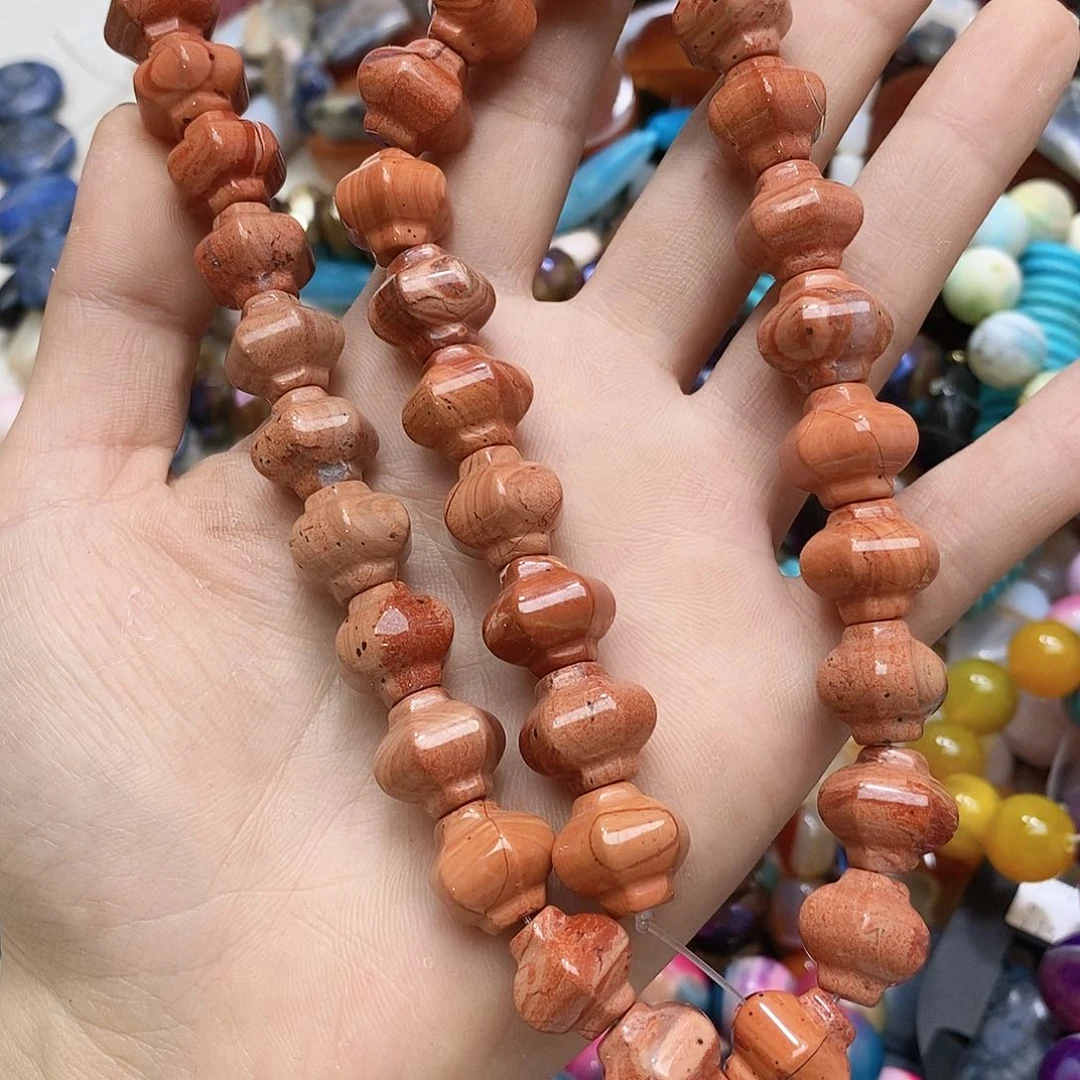 玛瑙/玉髓未镶嵌珠宝半成品红石一条