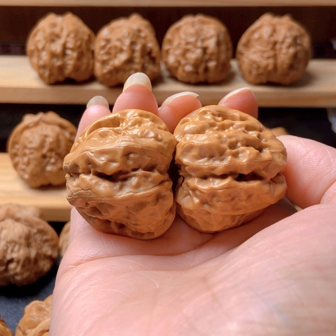 蒙***๘吊坠文玩核桃蛤蟆头