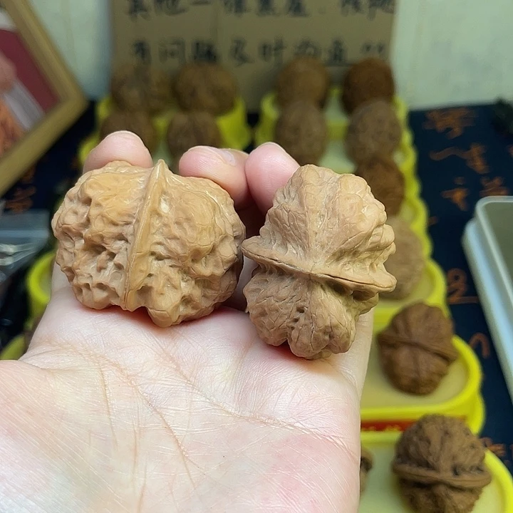 把件文玩核桃40、金尊龙脊42