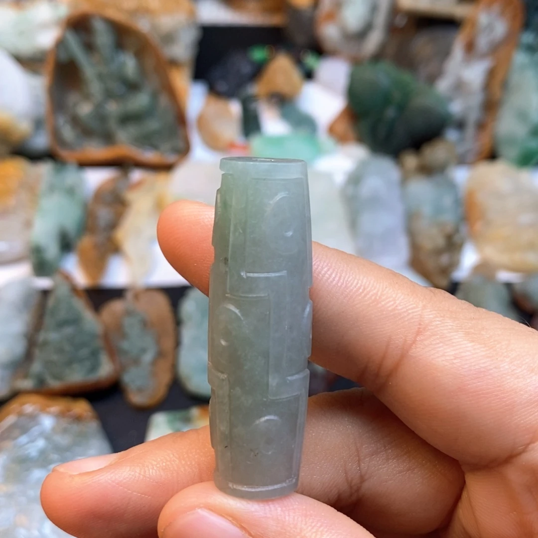 定制翡翠未镶嵌特色64
