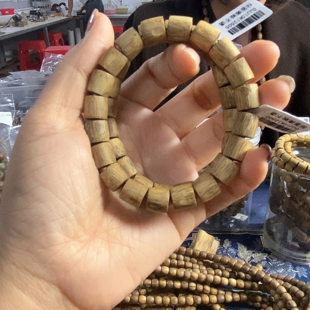 沉香手串棋楠桶珠单圈0.9/8克多样性发一