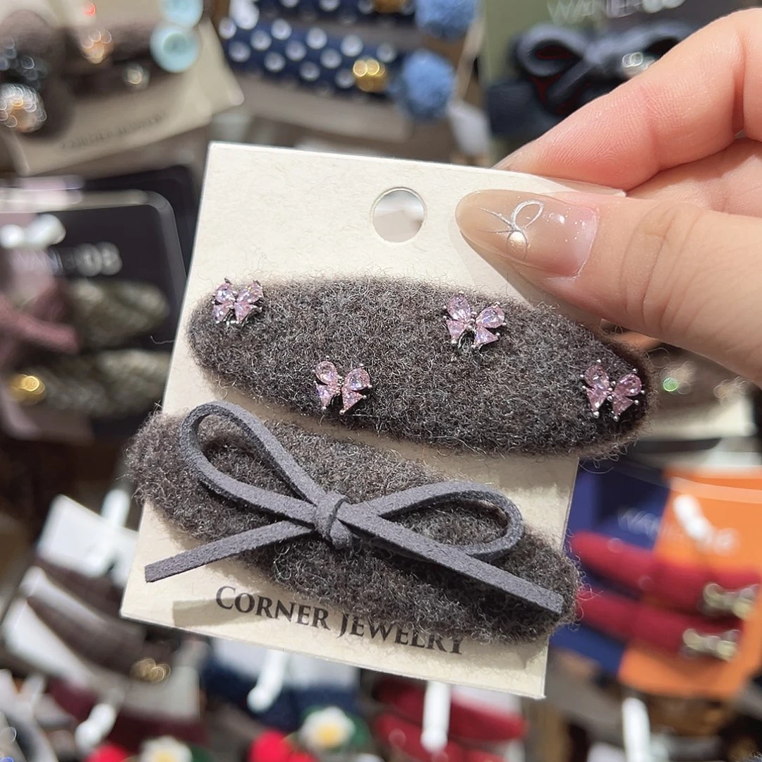 非金属灰色蝴蝶结钻掰掰一对