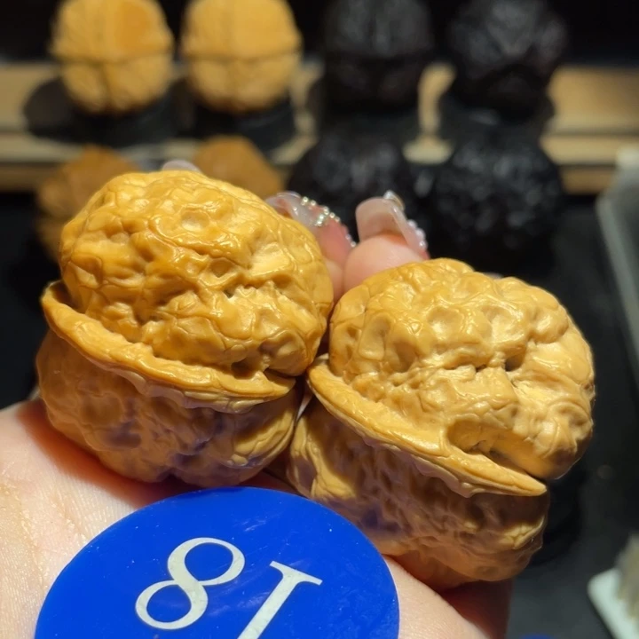 荷叶娃37尺寸核桃