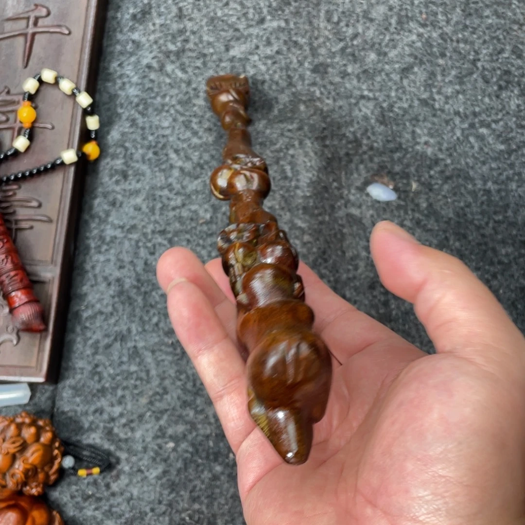 花梨木类雕刻木器