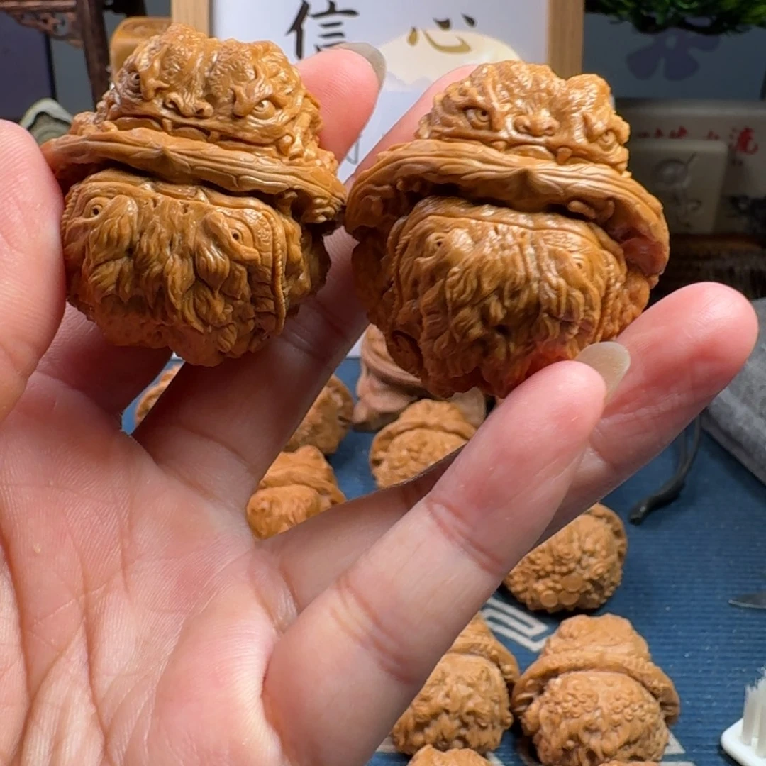 我***我蛤蟆头核桃雕刻龙蟾金蟾