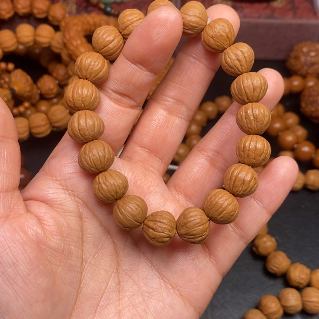 好***連吊坠猴头核桃橄榄核桃