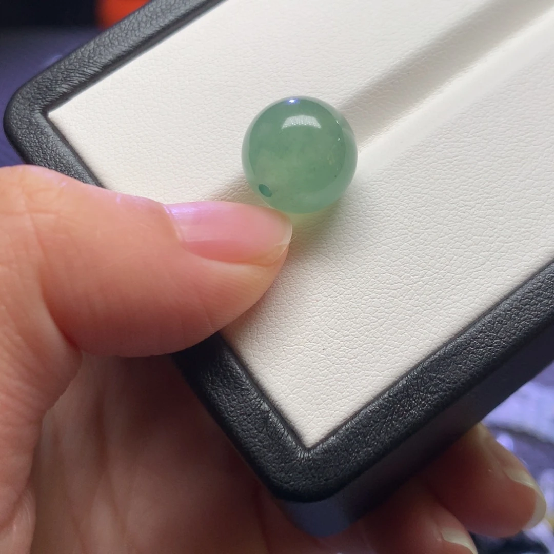 翡翠未镶嵌手链13mm