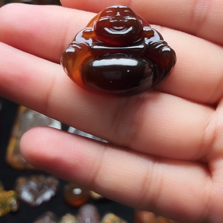琥珀颈饰未镶嵌3.5