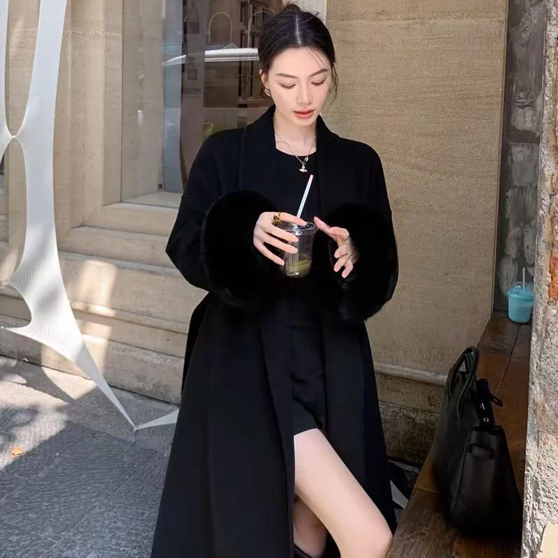 韩版高级感时尚毛呢外套女秋冬季新款大衣设计感可拆卸毛毛袖上衣