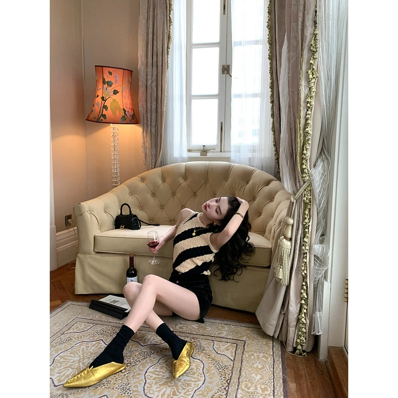 YEXIAOTING叶小婷 Rue de l’Evangile 针织拼色背心英伦条纹百搭