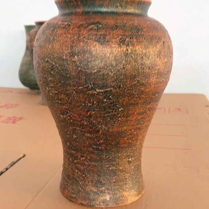 16.9-1微瑕土陶鱼尾红浮