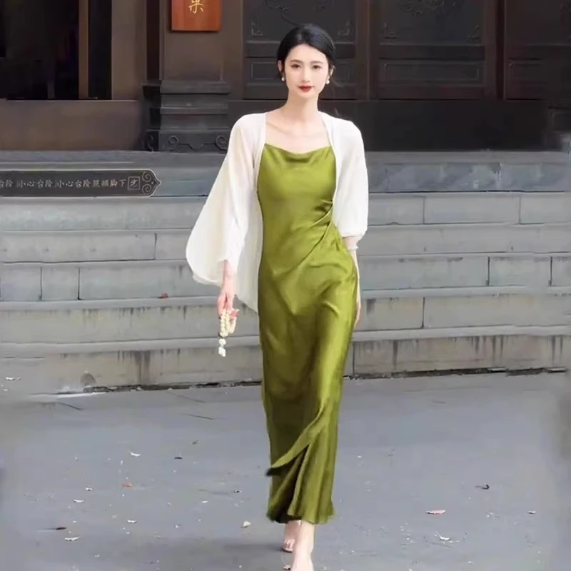 芊芊芙白色冰丝防晒开衫女夏季配吊带裙子外搭披肩防晒衣薄纱外穿