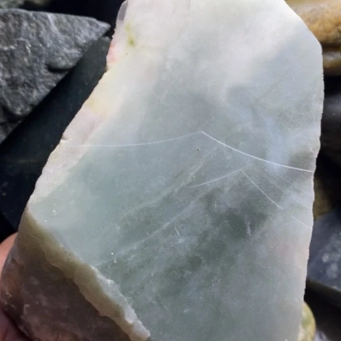 未镶嵌和田玉（糖玉）挂件