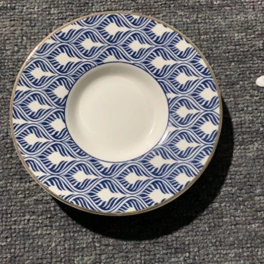 瓷片微瑕陶瓷处理介意请慎拍15厘米