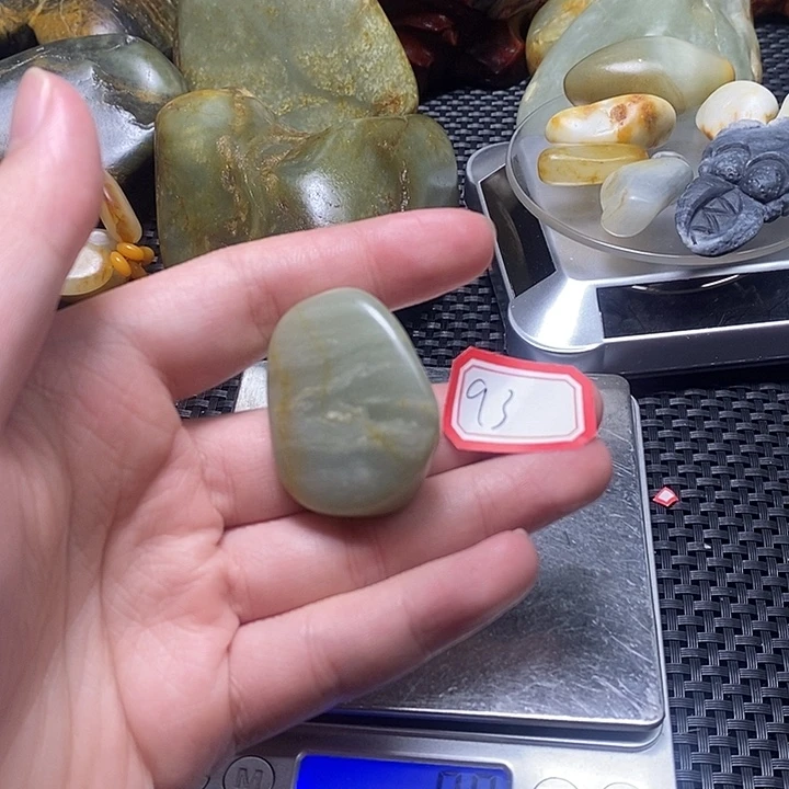 和田玉未镶嵌挂件93