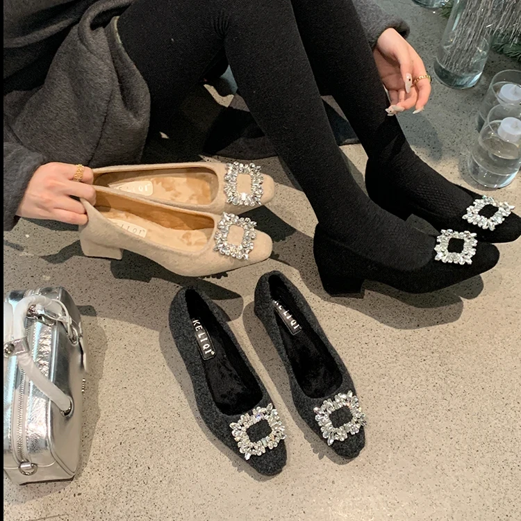 2025年春秋新款加绒毛毛鞋法式气质通勤鞋粗跟方头水钻单鞋女鞋子