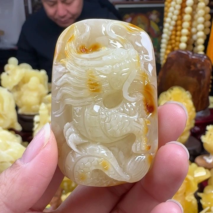 蜜蜡珠宝奇石未镶嵌