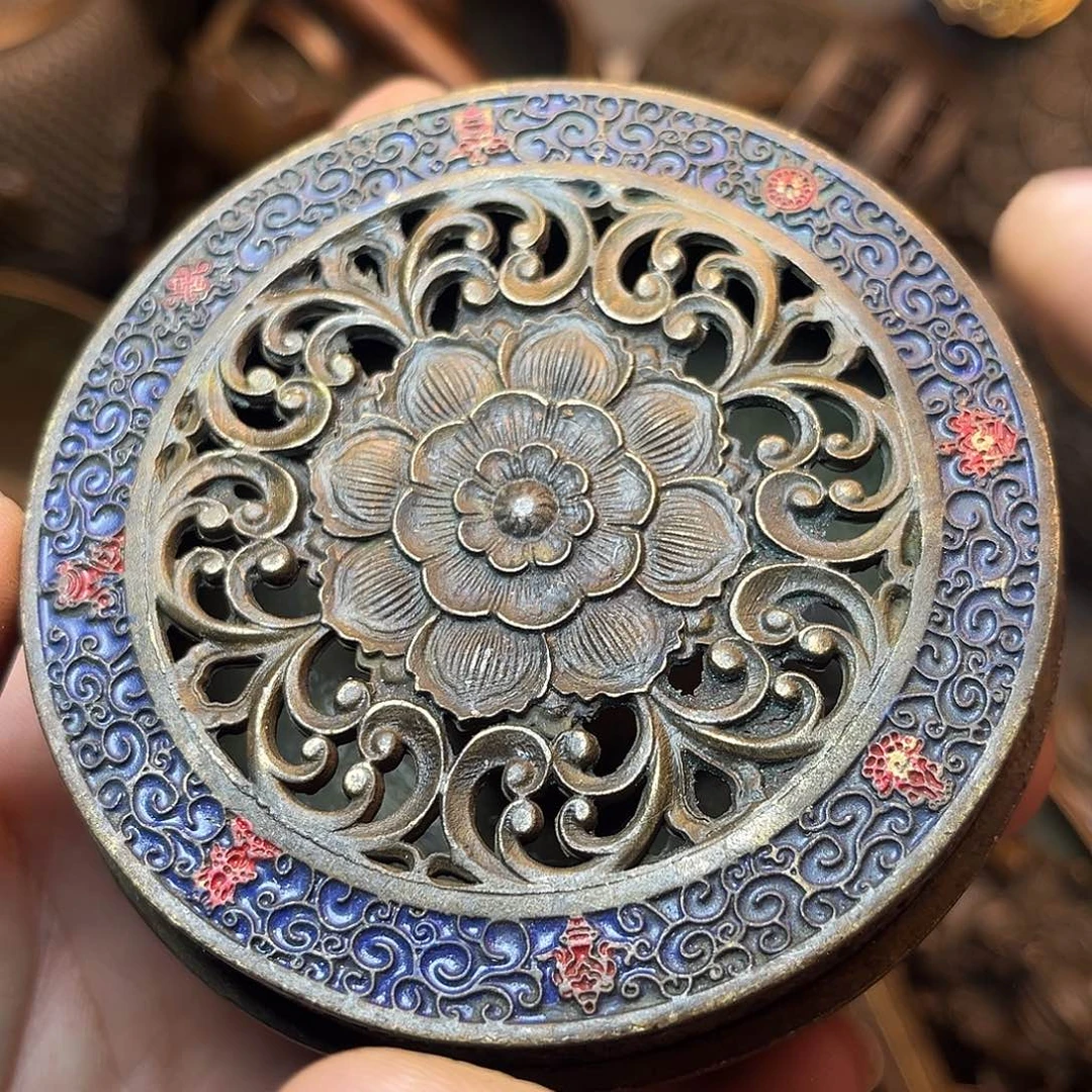 精美铜器工艺品等