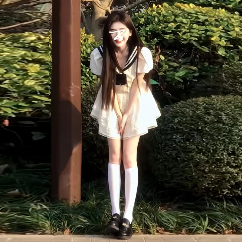 学院风纯欲甜辣初恋公主蓬蓬裙子夏新款海军领连衣裙女短裙2603