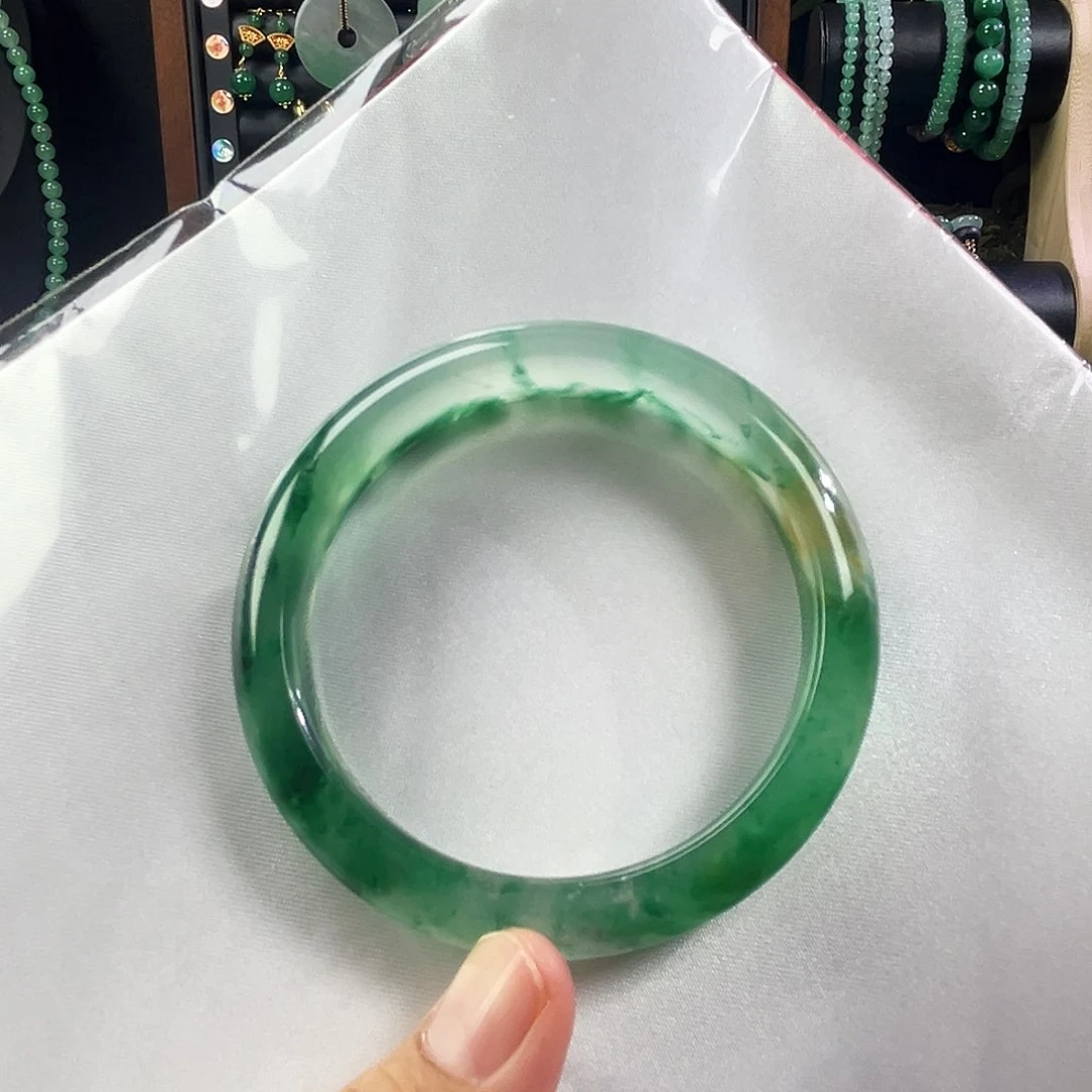 石英质玉手镯未镶嵌卡54