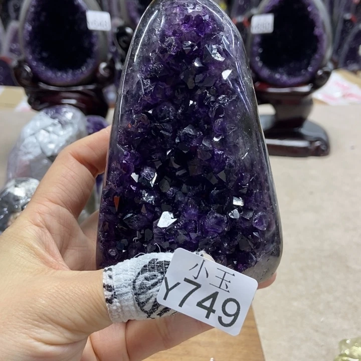 大型摆件（非配饰）未镶嵌水晶摆件