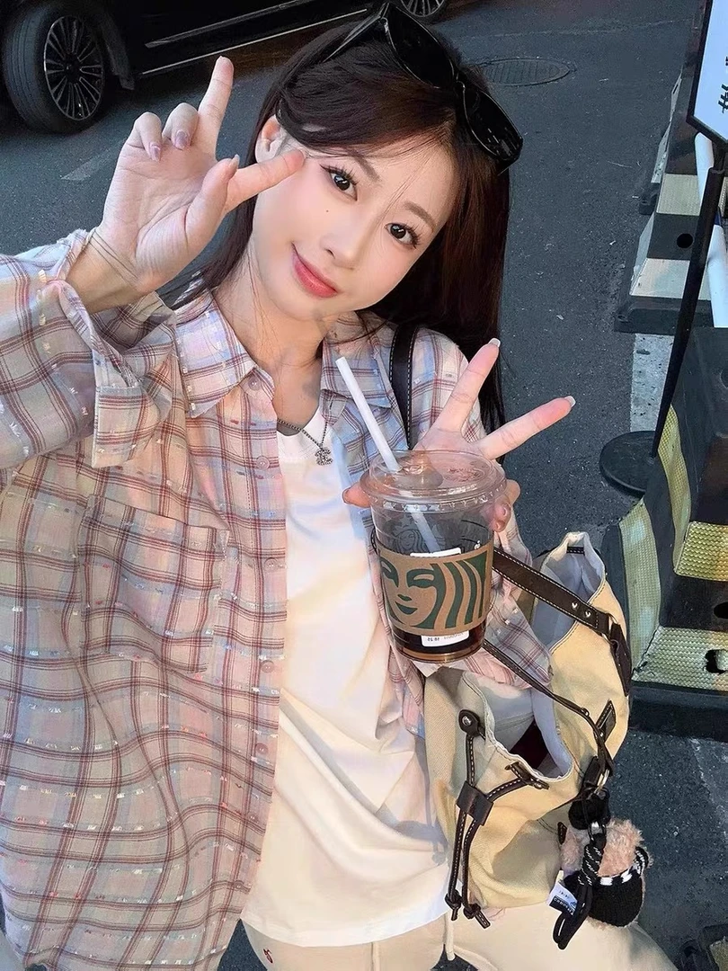 韩版休闲粉格衬衫女2025春夏新款设计感小众翻领长袖上衣外穿