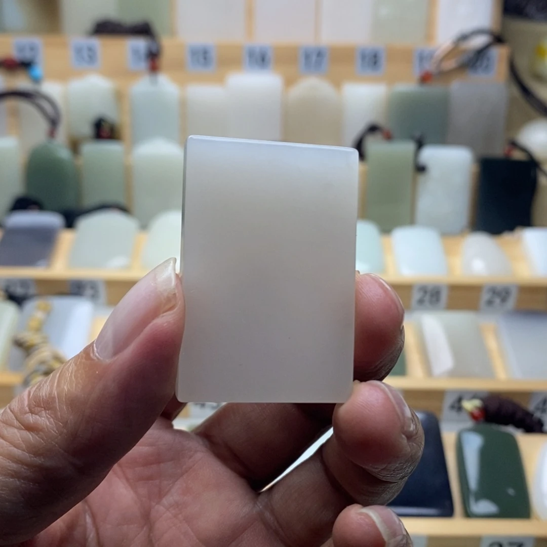 未镶嵌和田玉挂件