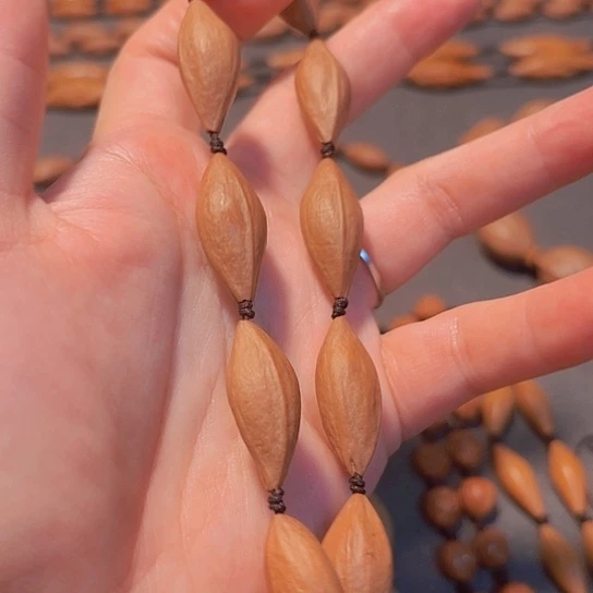 橄榄核手串/手链清**酒2花手持