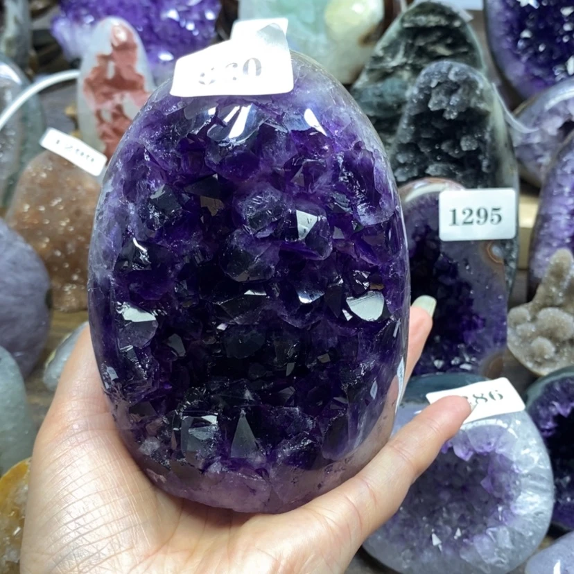 【闪购商品】未镶嵌大型摆件（非配饰）紫晶