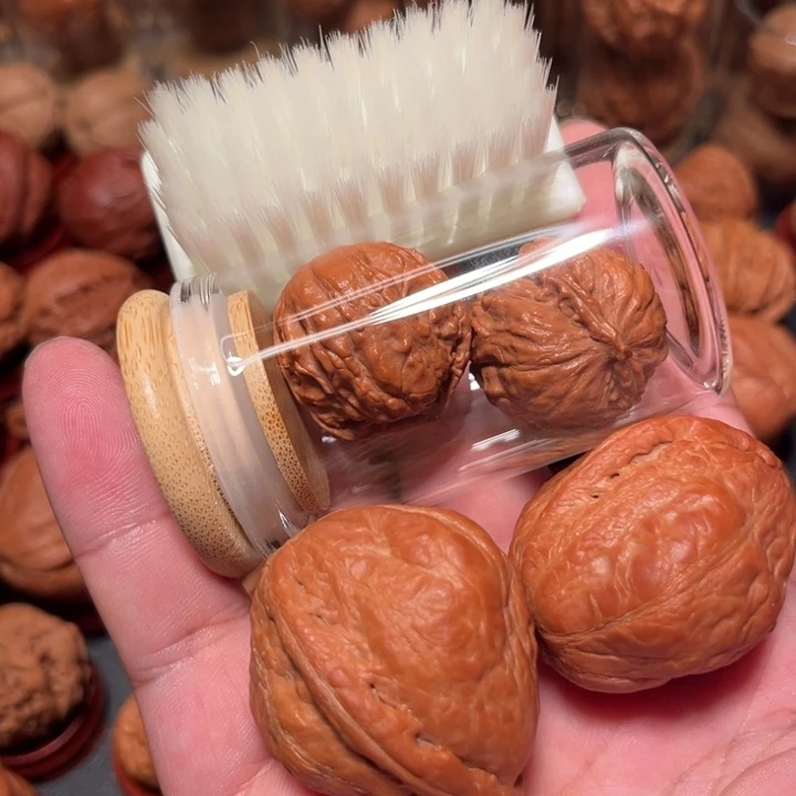 文玩核桃吊坠文玩