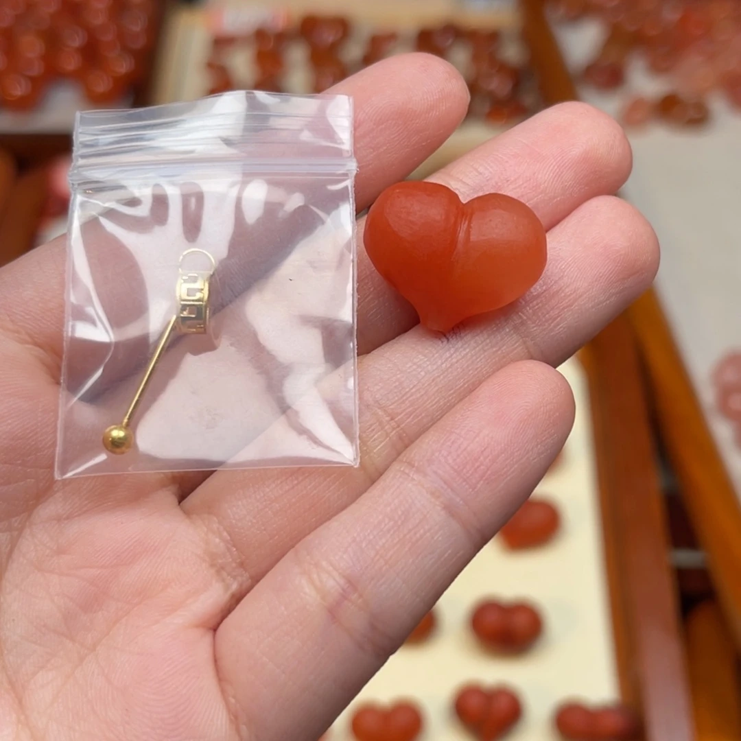 用***4南红玛瑙未镶嵌吊坠(不含链)