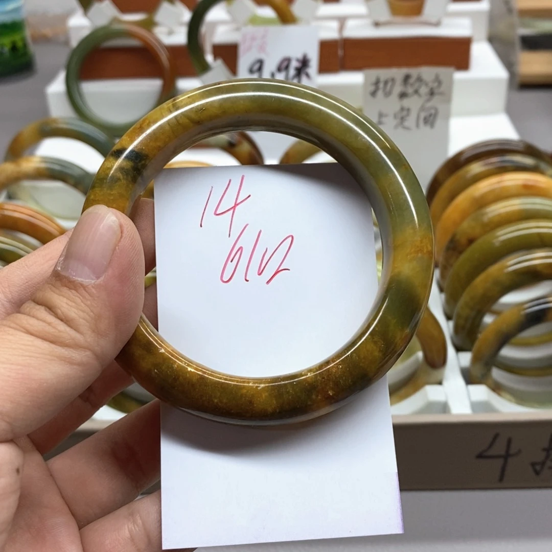蛇纹石玉未镶嵌手镯用****5