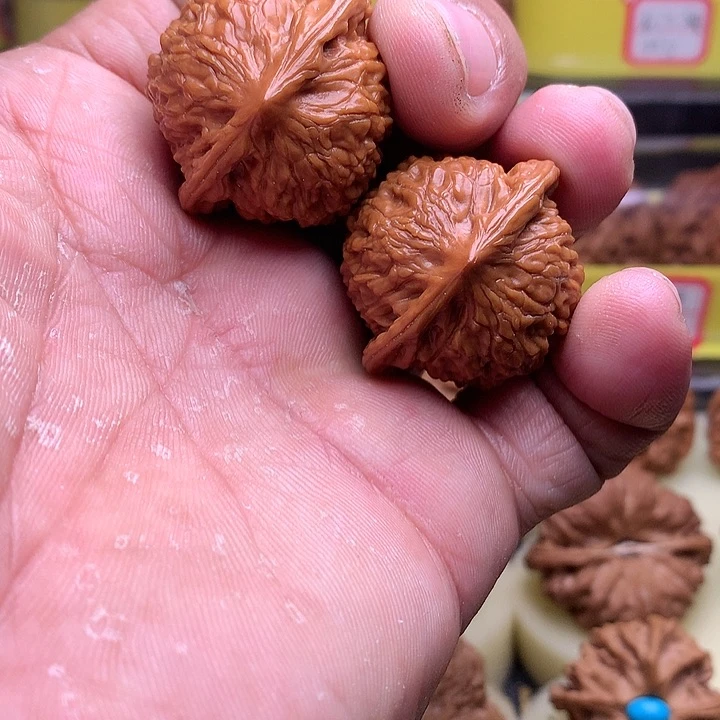 文玩核桃吊坠七步沟寿桃