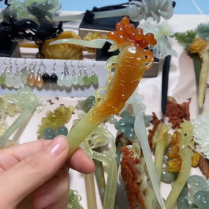 深***水蛇纹石玉合金发簪