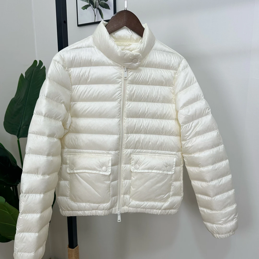 25新款蒙家立领修身高端羽绒服