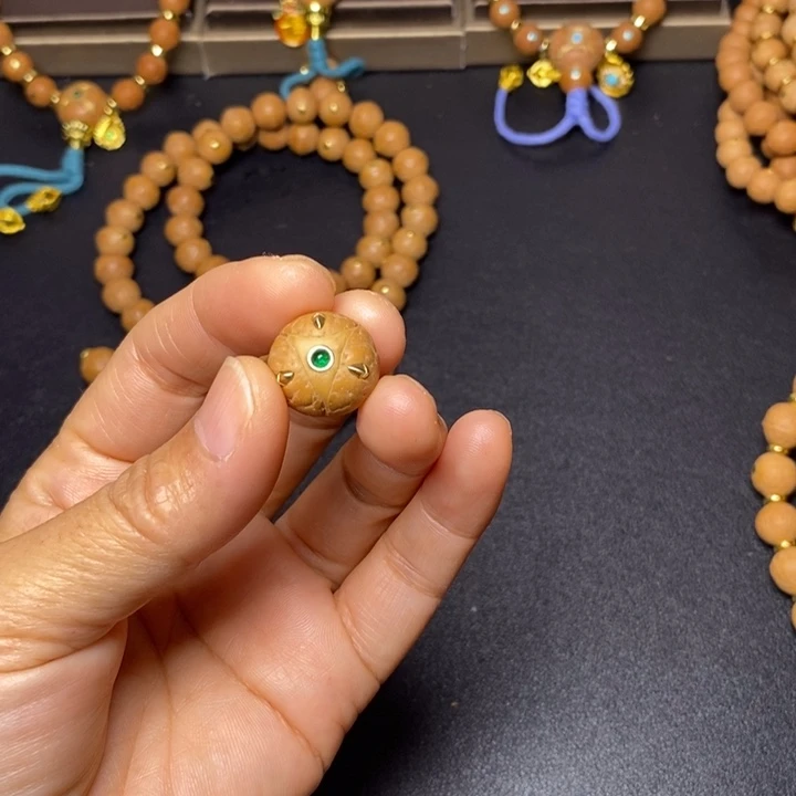 X***y凤眼菩提手串17➕龙眼菩提手串三通单颗