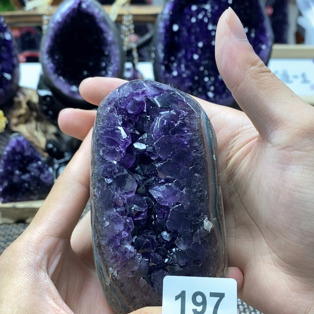 大型摆件（非配饰）未镶嵌水晶