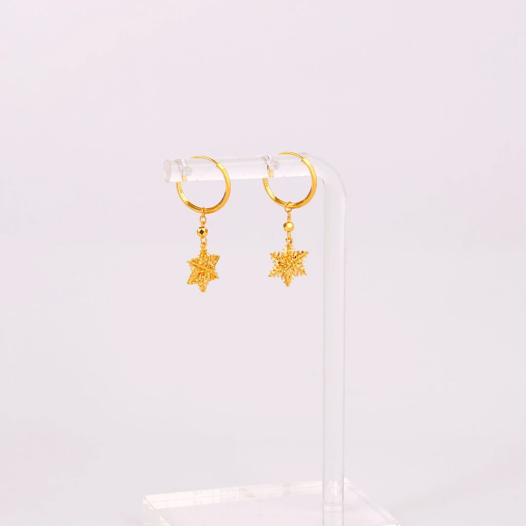 Chow Tai Seng/周大生立体雪花足金耳圈 2.18g 141号