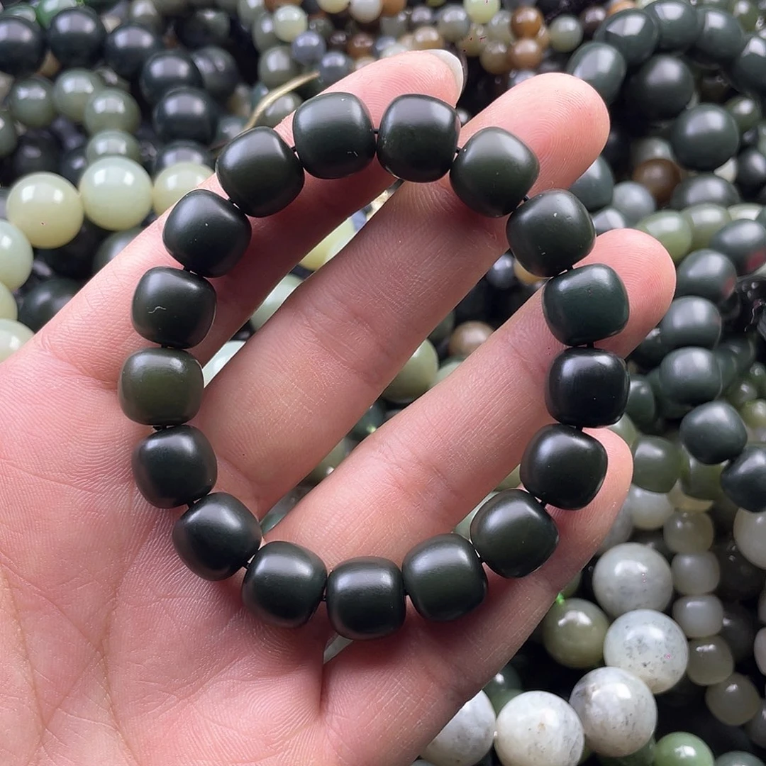 和田玉手串未镶嵌