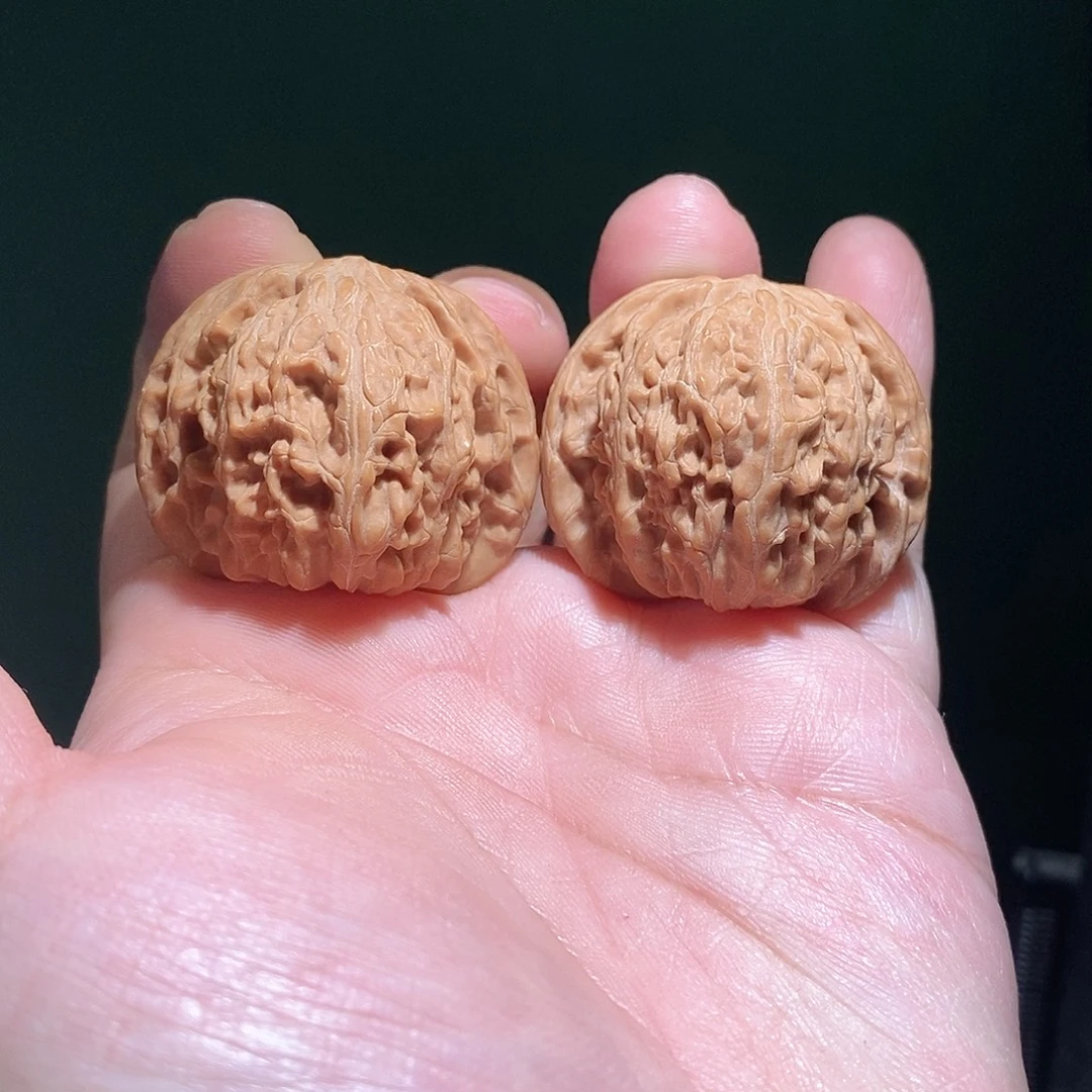 文玩核桃把件40磨盘全品