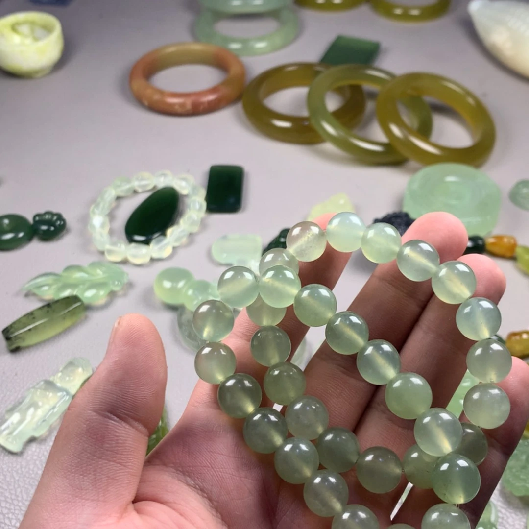 【闪购商品】蛇纹石玉未镶嵌岫玉