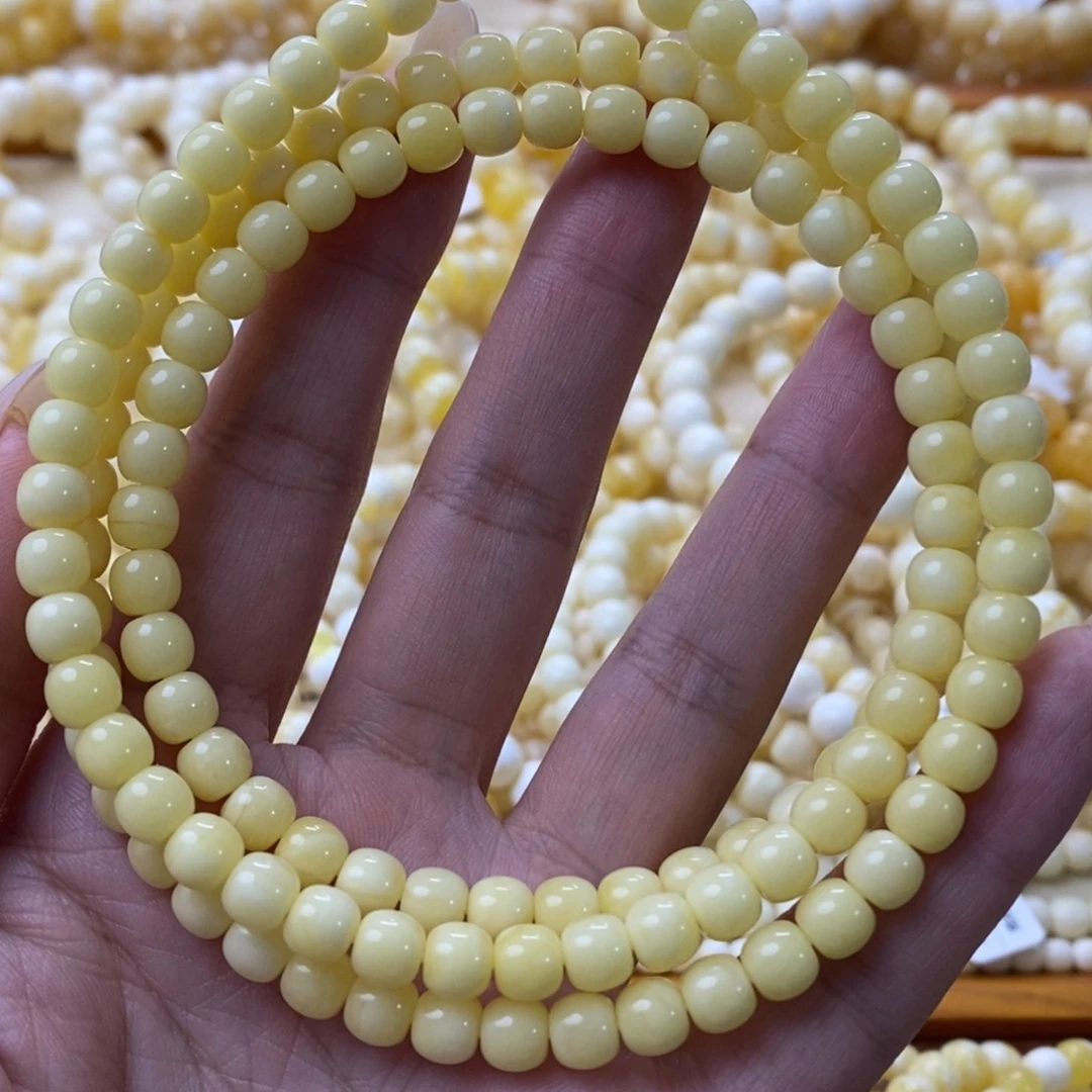 琥珀未镶嵌手串6.5m