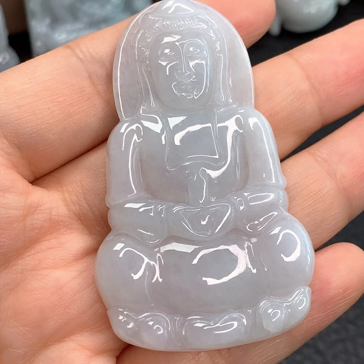 颈饰未镶嵌翡翠观音