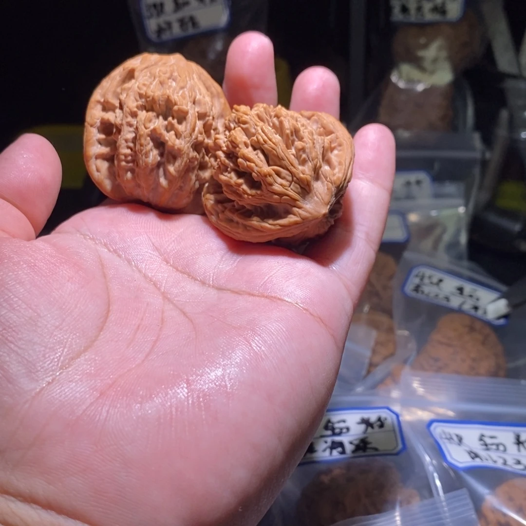 轩***吊坠文玩核桃44全品麦虎