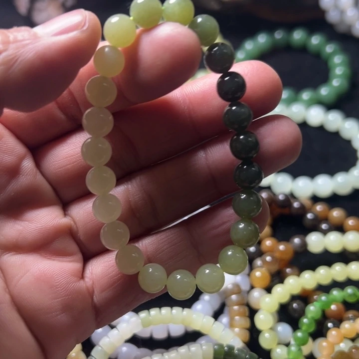 和田玉（糖玉）未镶嵌手链