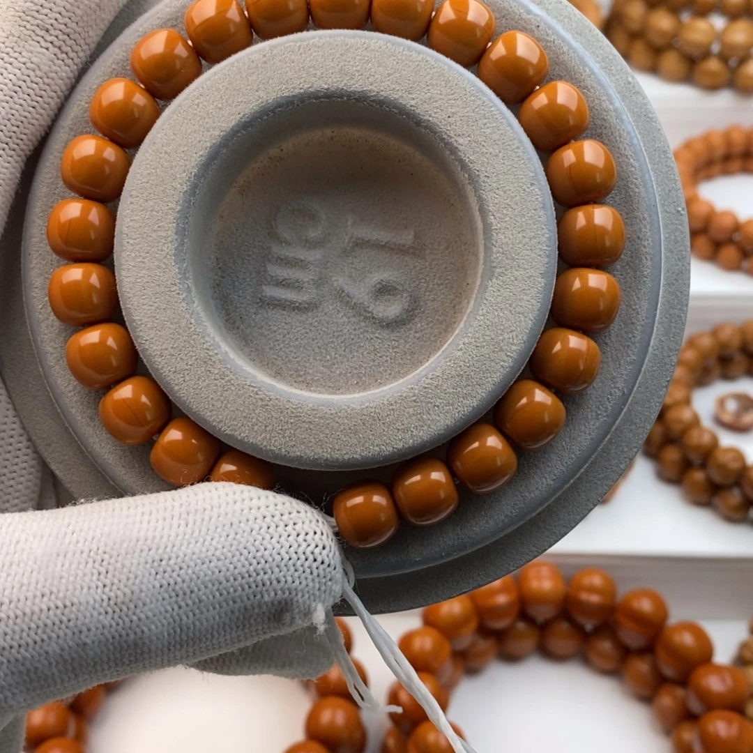 猴头核桃吊坠L***?小老型