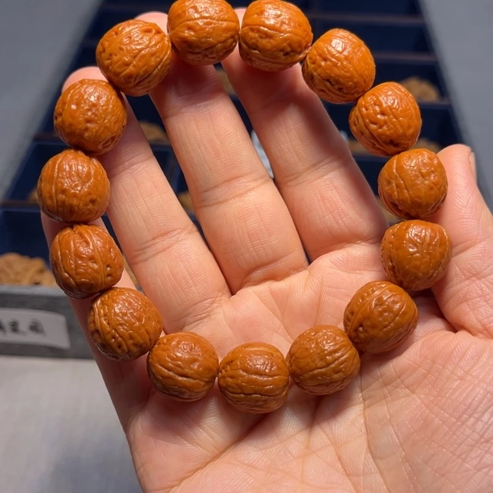 文玩核桃把件水晶核8237