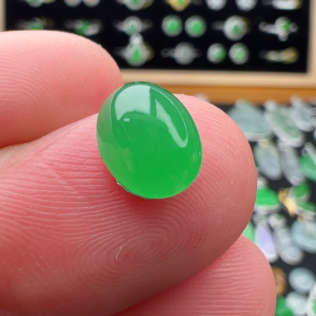 翡翠未镶嵌颈饰蛋面9.2