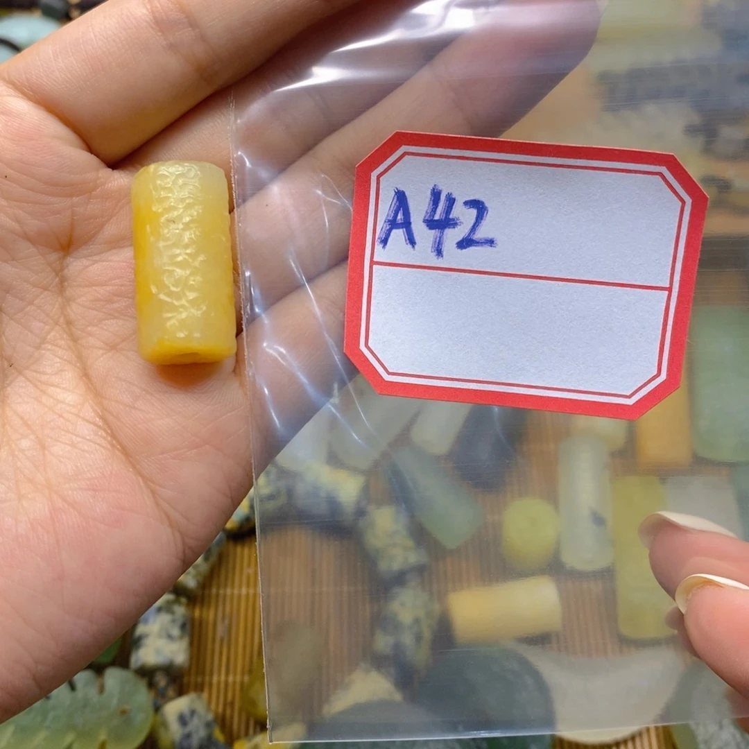 蛇纹石玉未镶嵌颈饰J*n